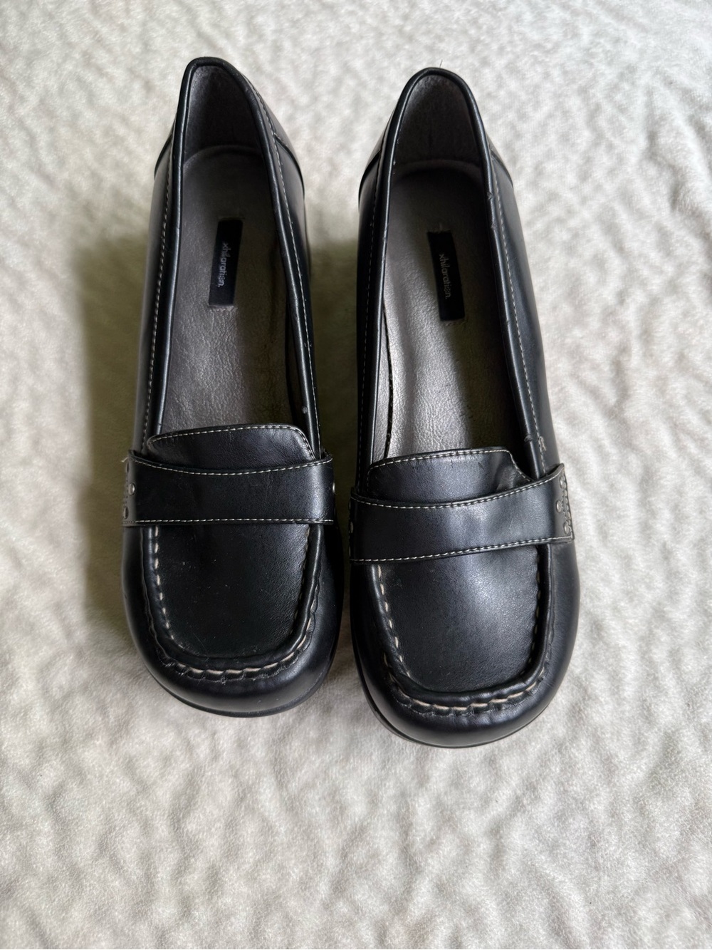 Vintage Xhilaration Black Wedge Penny Loafers Sz 8